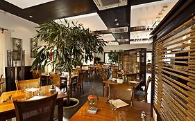 Logis Cottage Hotel